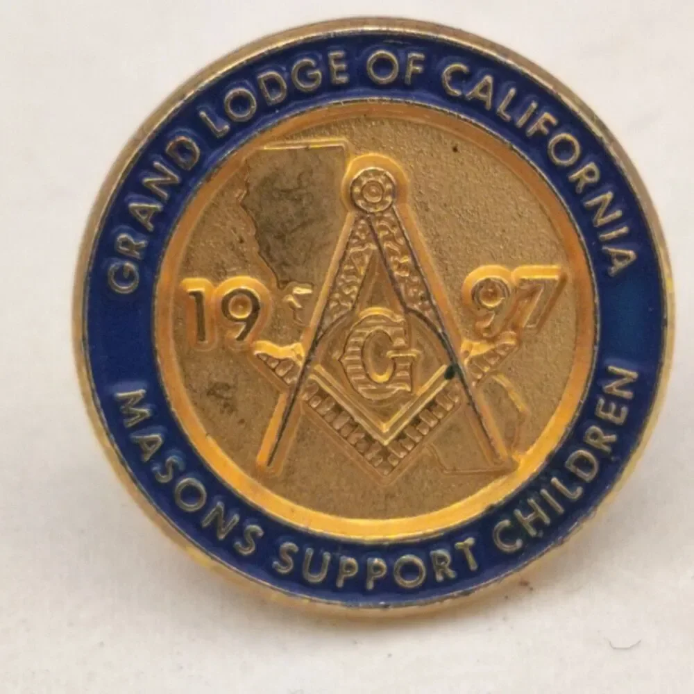 Masonic Freemason Lapel Pin Grand Lodge California 1997 Masons Support Children